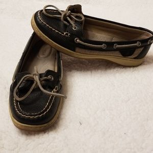 Sperry slip on shoes